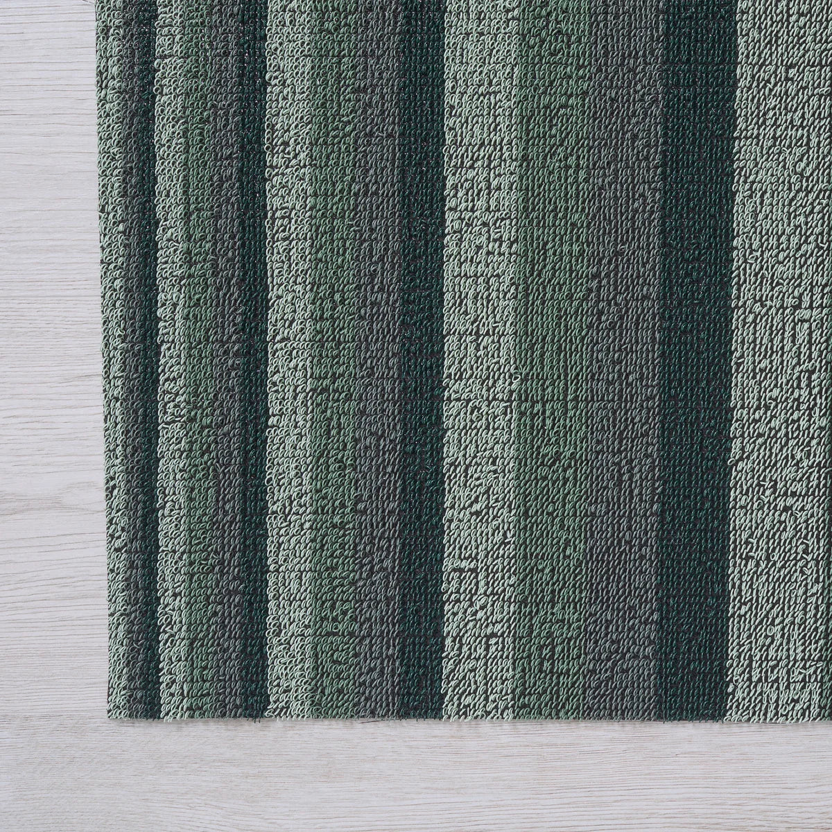 Chilewich Indoor/Outdoor Shag Mat Runner, 2’ x 6’