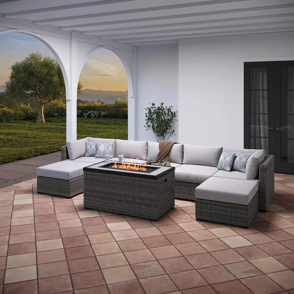 SunVilla Dorian 8-piece Modular Outdoor Seating Set