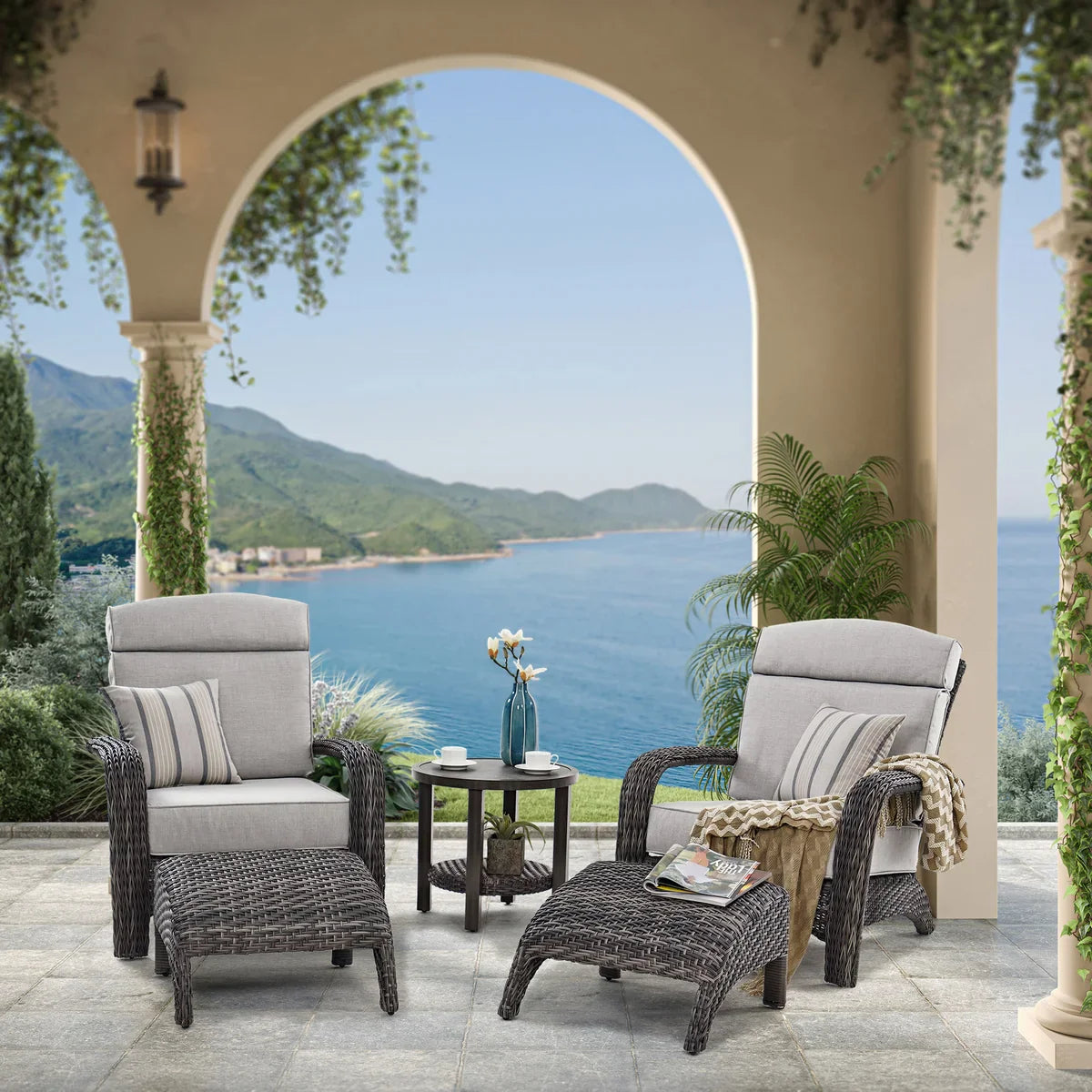 Grand Leisure Nogales 5-piece Outdoor Patio Seating Set