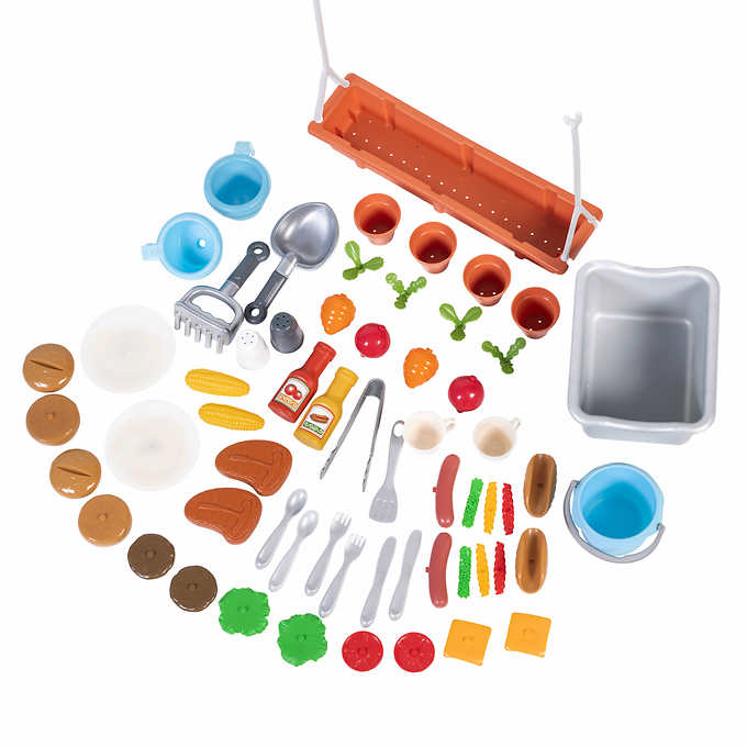 Step2 Grill & Gather Play Center with Canopy