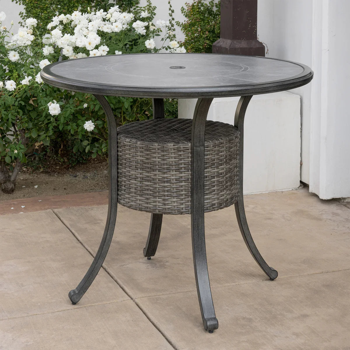 SunVilla Andres 5-Piece Outdoor Patio Dining Set