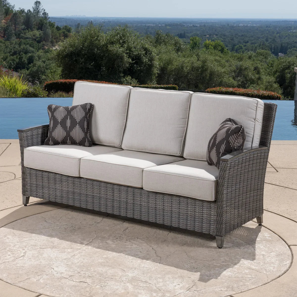SunVilla Vineyard 6-piece Outdoor Patio Seating Set
