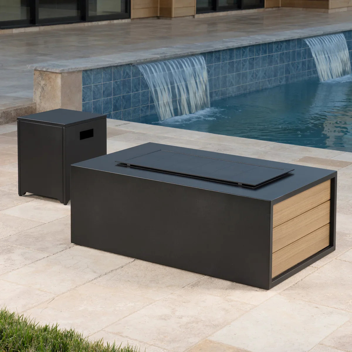 SunVilla Bradford 5-piece Fire Outdoor Seating Set