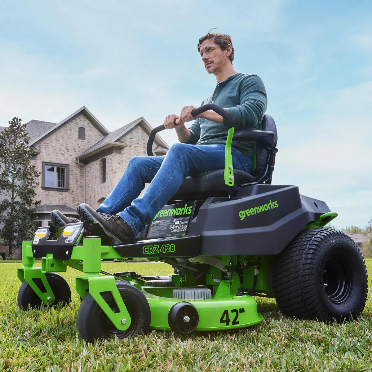 Greenworks 80V 42" Zero-Turn Ride-on Mower w/ (6) 8Ah Batteries, 1.5kW Charger, and Bagger