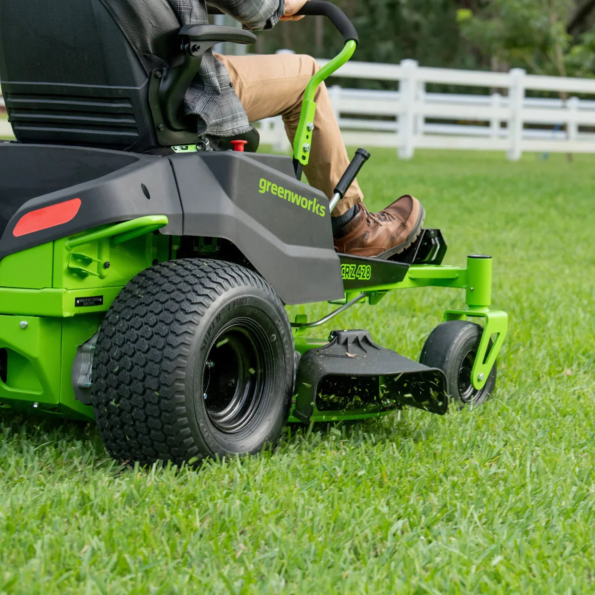 Greenworks 80V 42" Zero-Turn Ride-on Mower w/ (6) 8Ah Batteries, 1.5kW Charger, and Bagger
