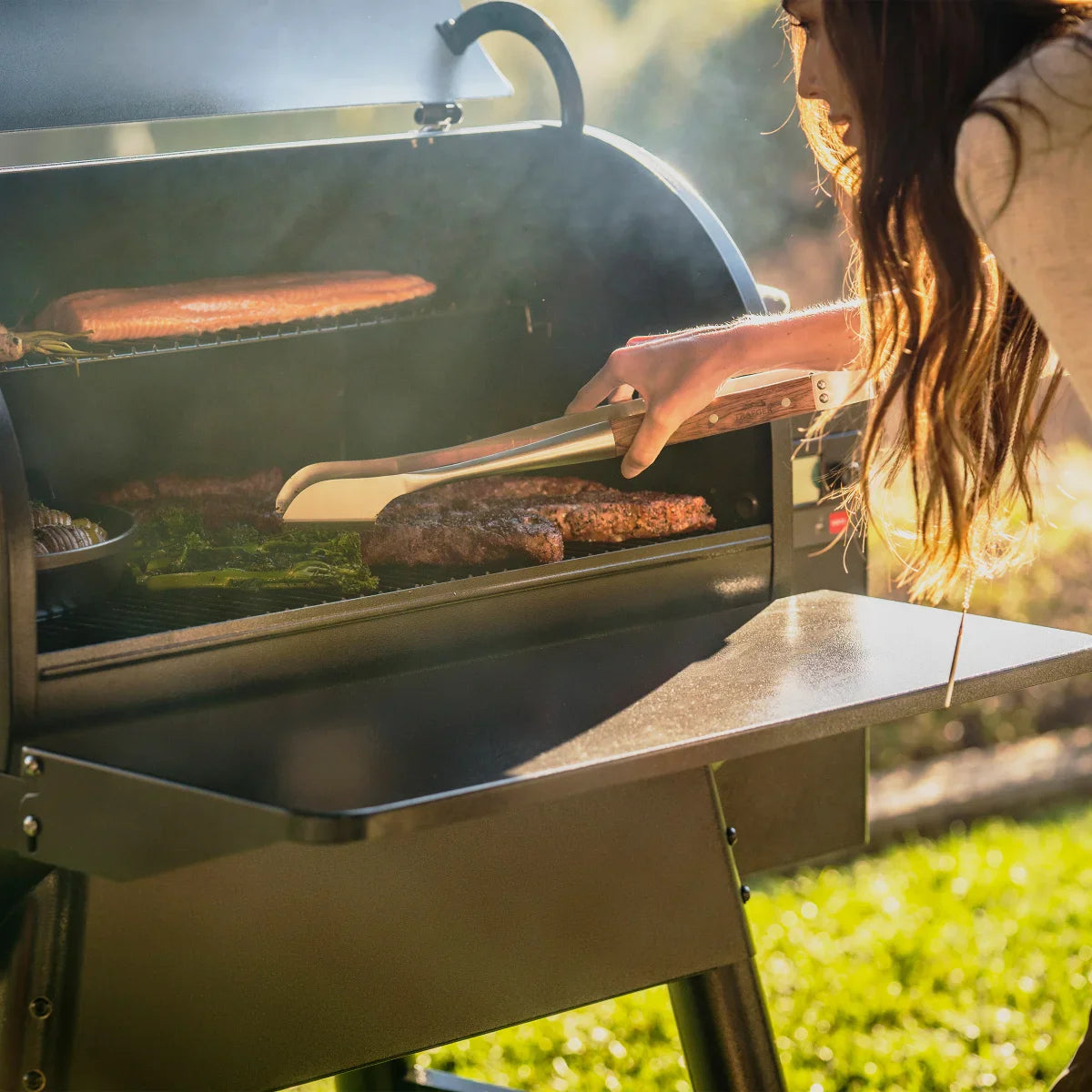 Traeger Ridgeline XL Pellet Grill