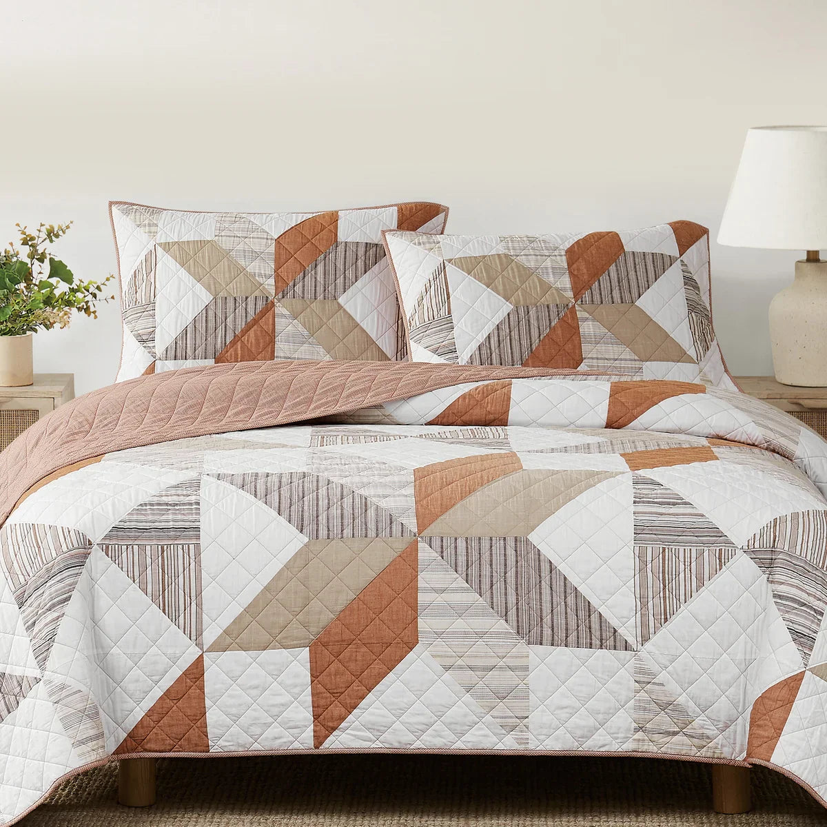 Origami Pieced Modern Patchwork 3-piece Quilt Set