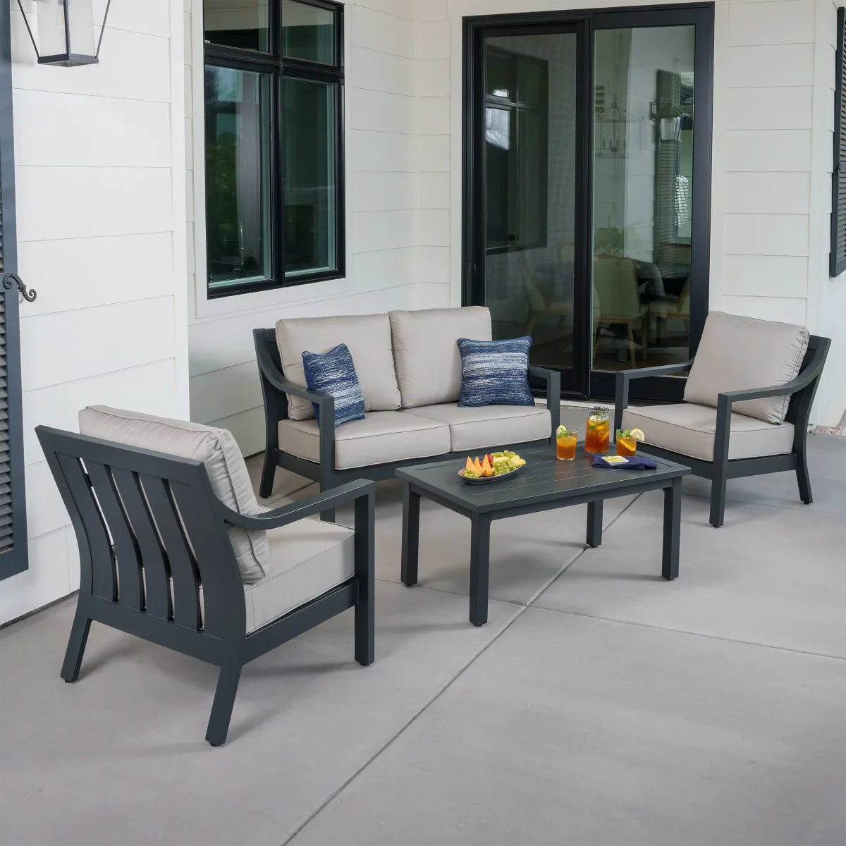 SunVilla North Shore 4-piece Outdoor Seating Set