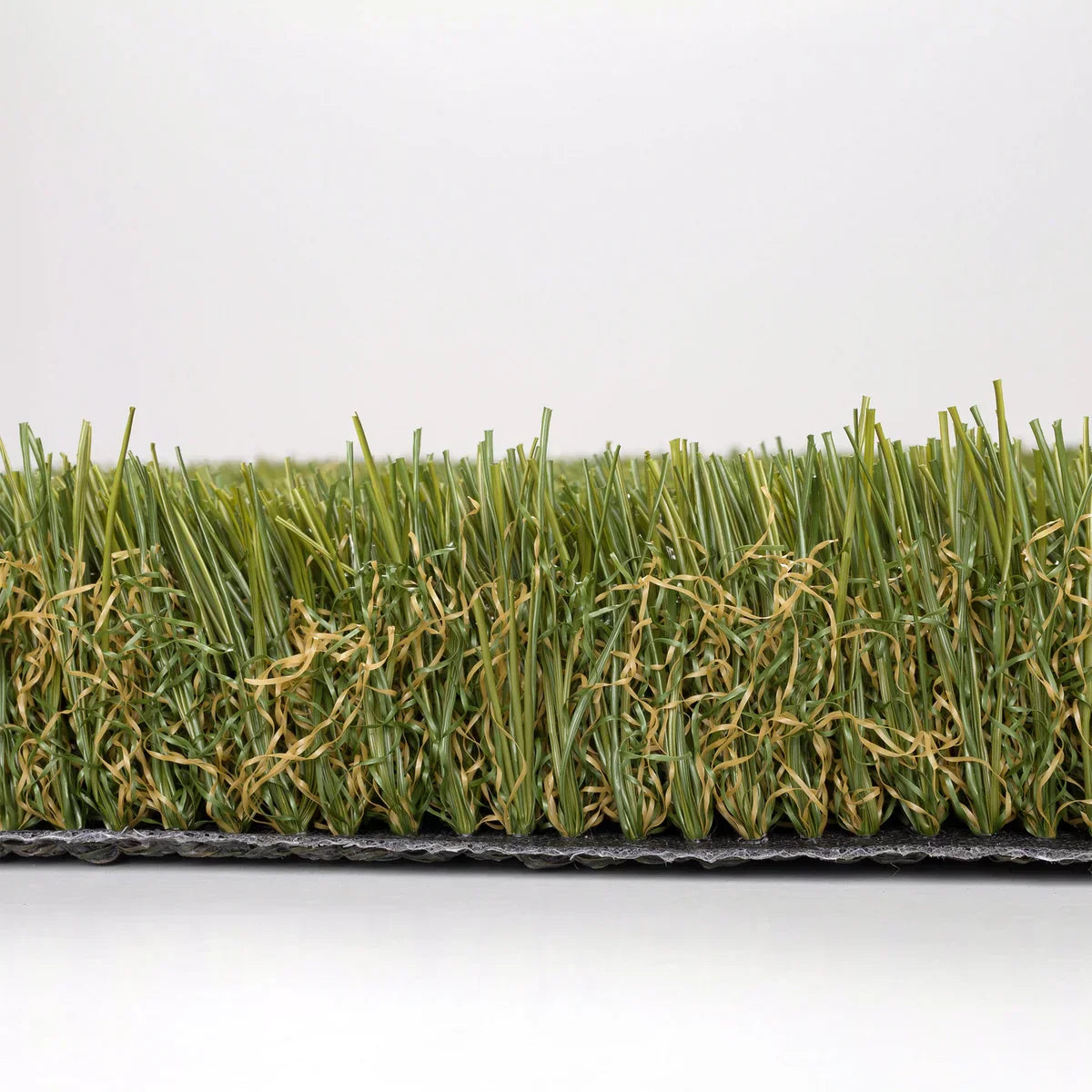 80 oz Platinum Artificial Turf