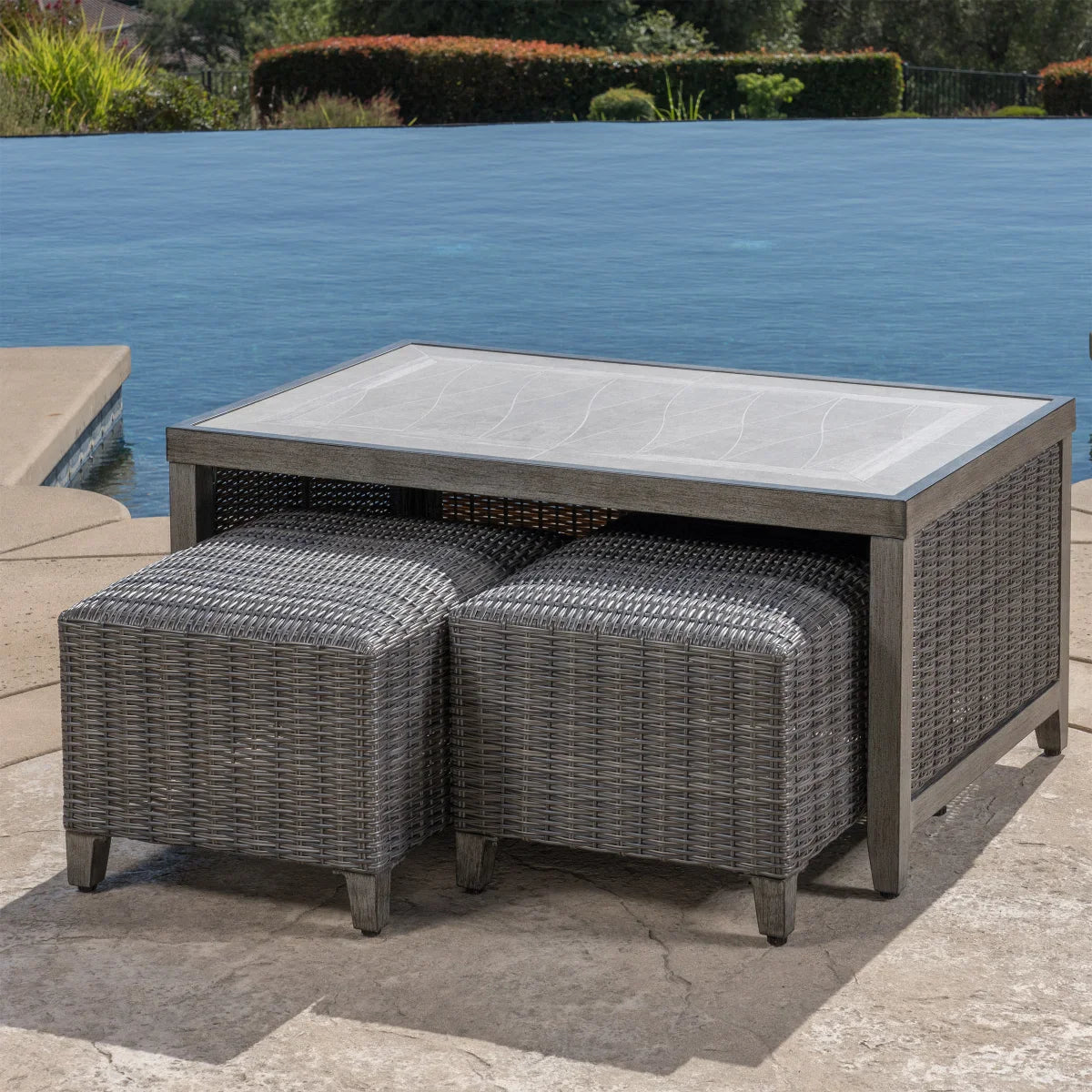 SunVilla Vineyard 6-piece Outdoor Patio Seating Set