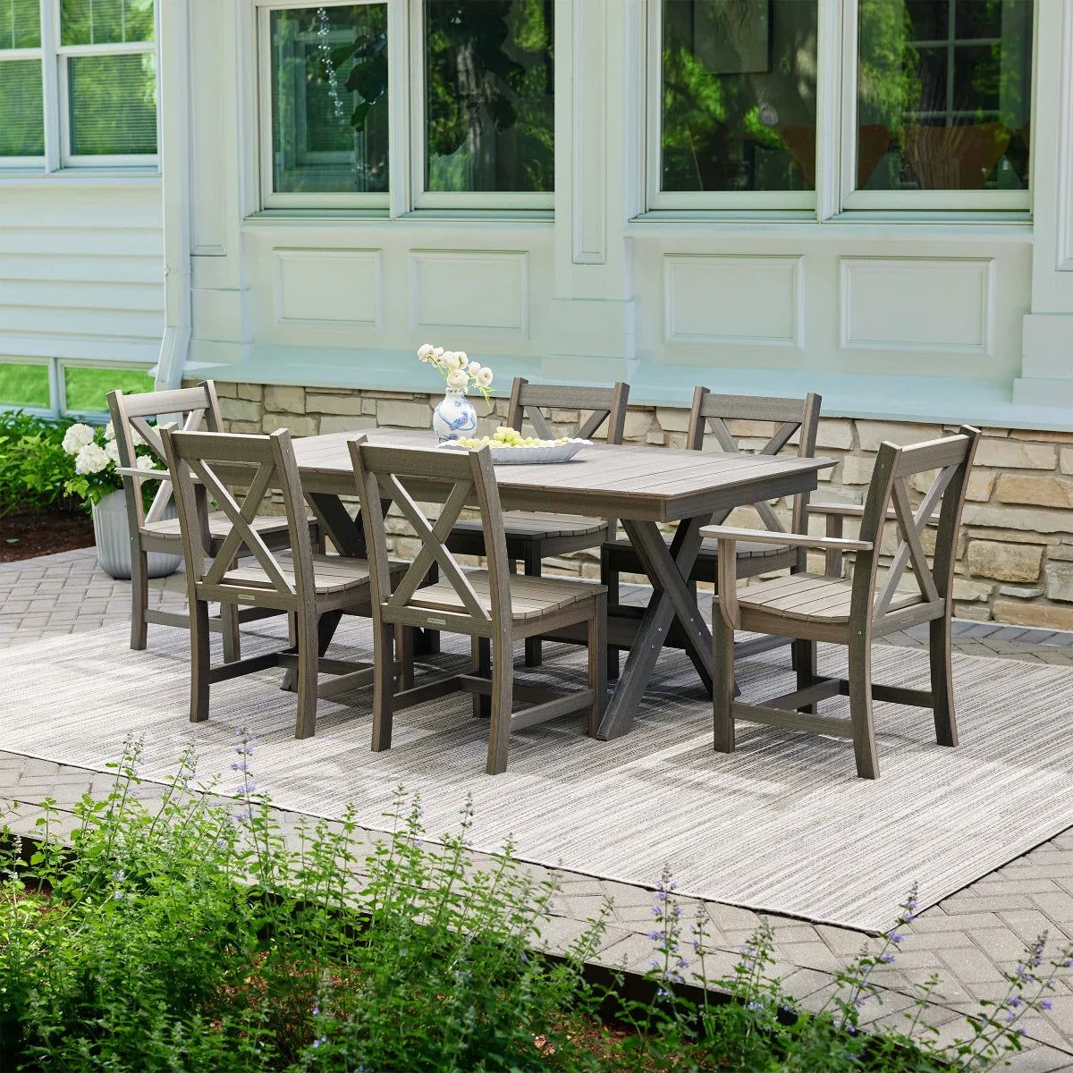Leisure Line 7-piece Outdoor Dining Set by Tangent