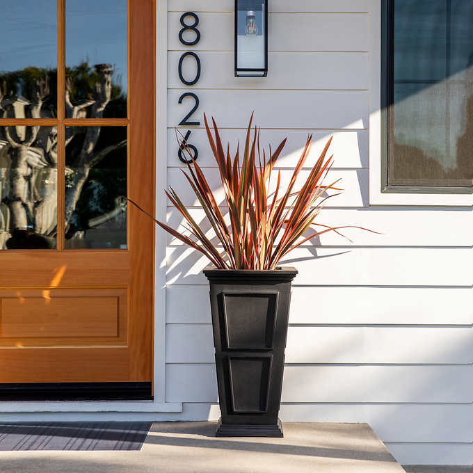 28" Brixton Planter, 2-pack