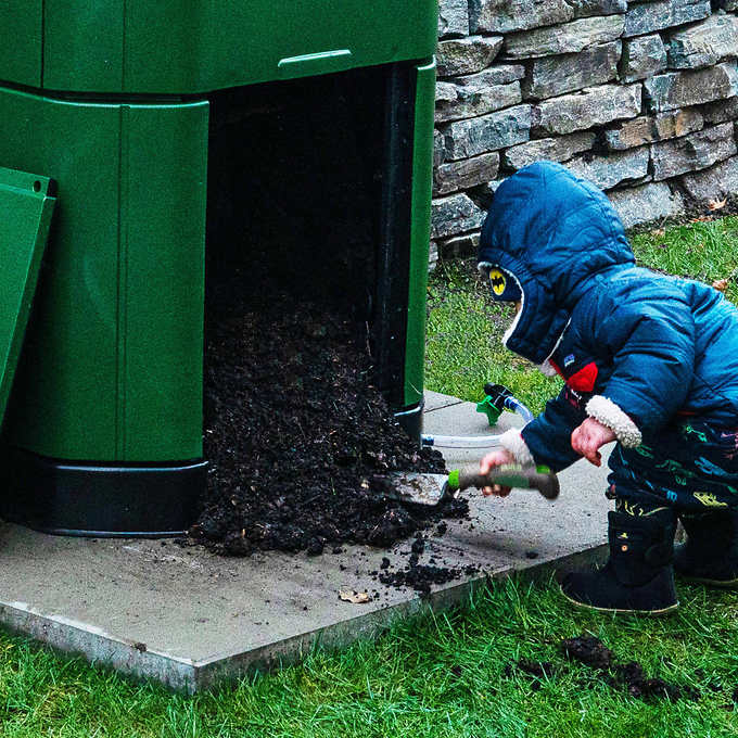 Aerobin Composter